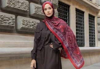 2025 Eşarp ve Şal Modelleri – Zarafet ve Şıklık Seyan Moda’da