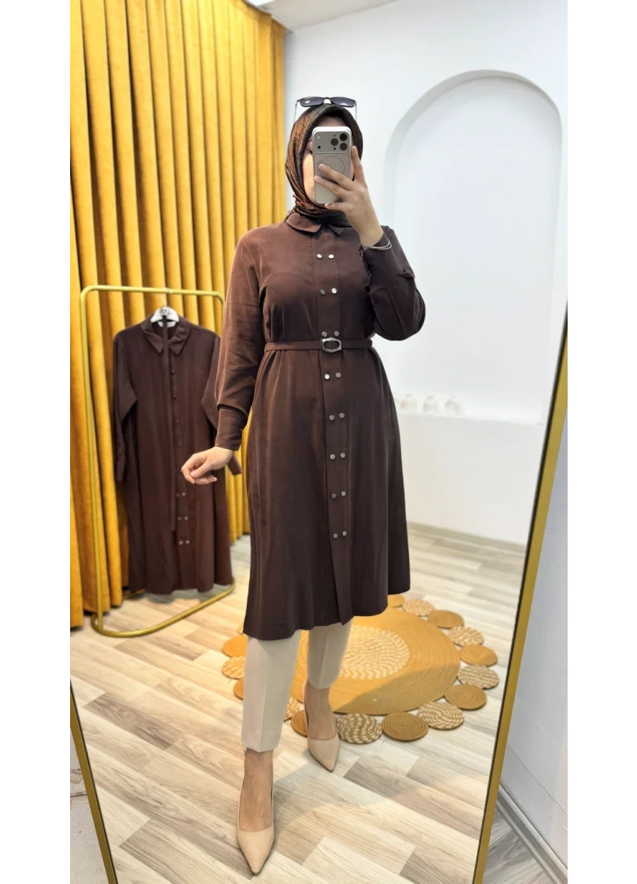 Kemerli Düğmeli Tencel Kumaş Tesettür Tunik Kahverengi