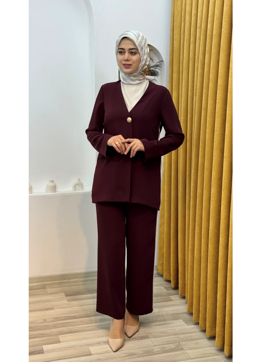 Yanları Şerit Detaylı Pantolonlu Zarif Takım Bordo