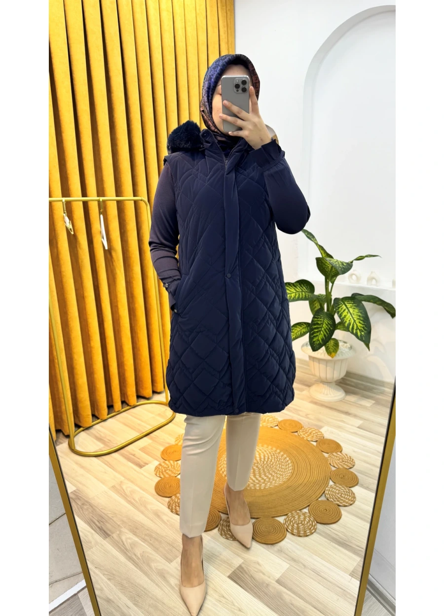 Armine Trend Kapüşonu Kürklü Astarlı Kapitone Yelek Lacivert