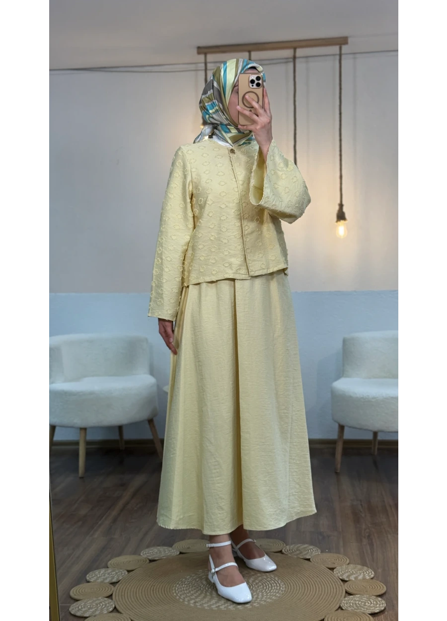 Label Desenli Ceketli Etekli Takım Sarı