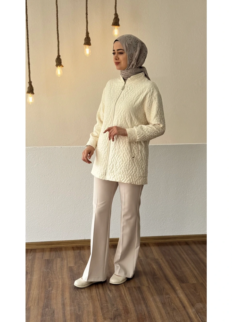 Armine Trend  İnce Kabartma Detay Kap Ekru