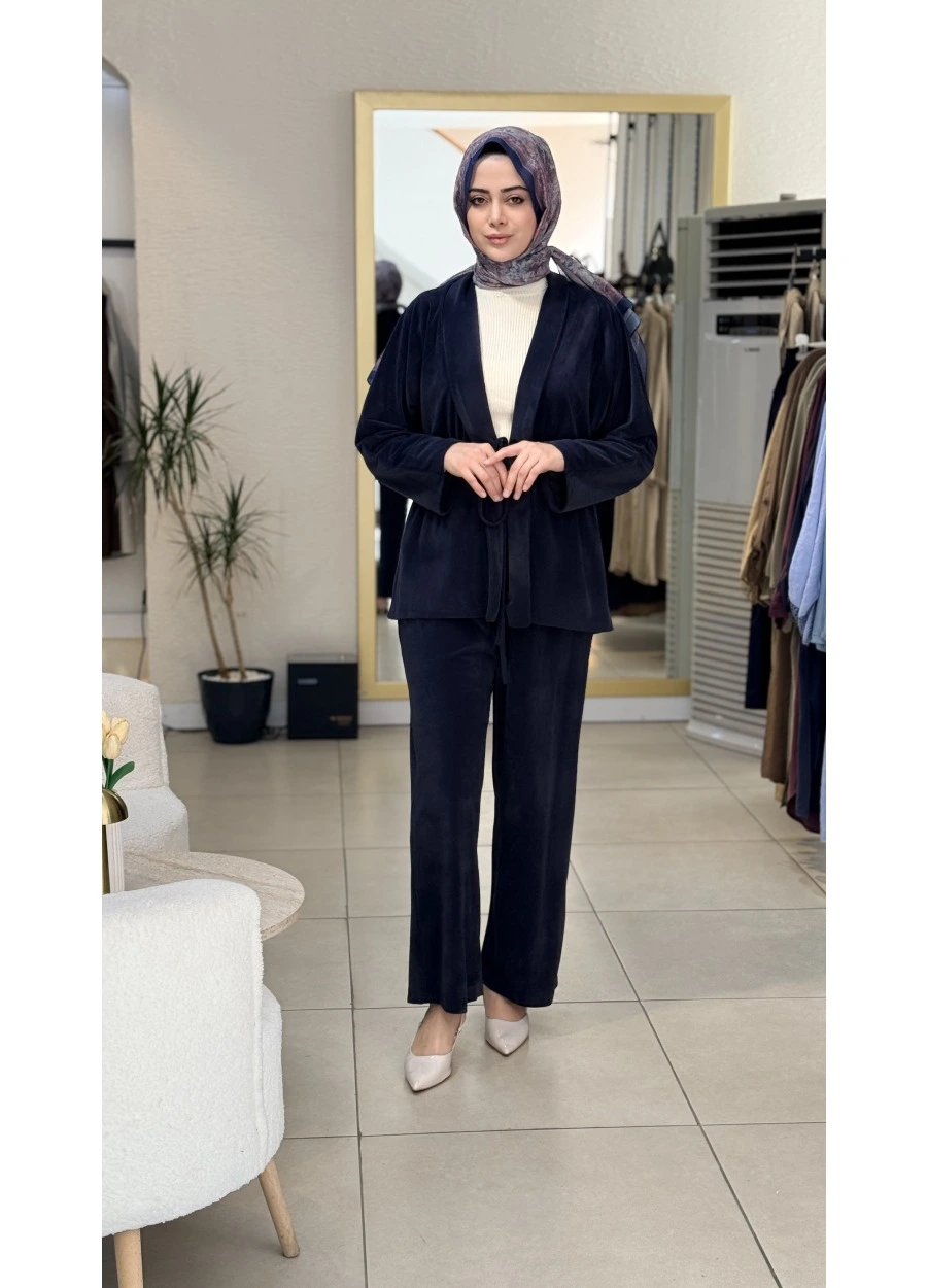 Rümella Önü Bağlamalı İloselli Pantolonlu Takım Lacivert